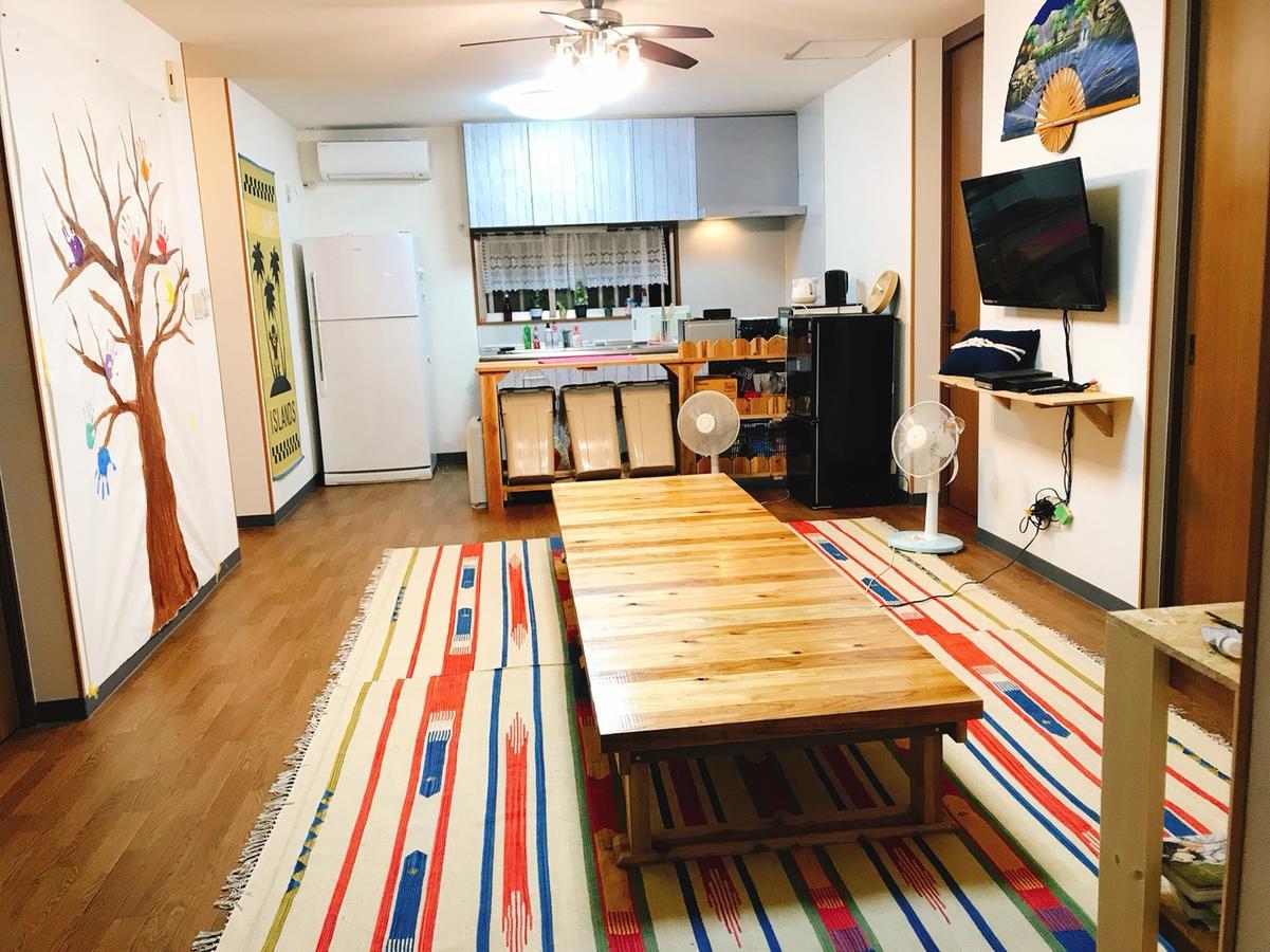 Guest House Waraemon Nago Extérieur photo